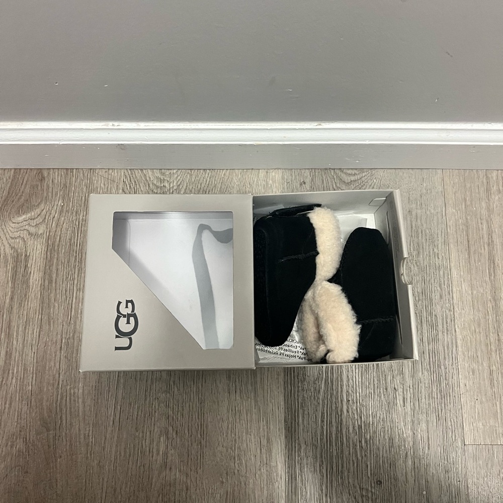 UGG baby Gojee booties